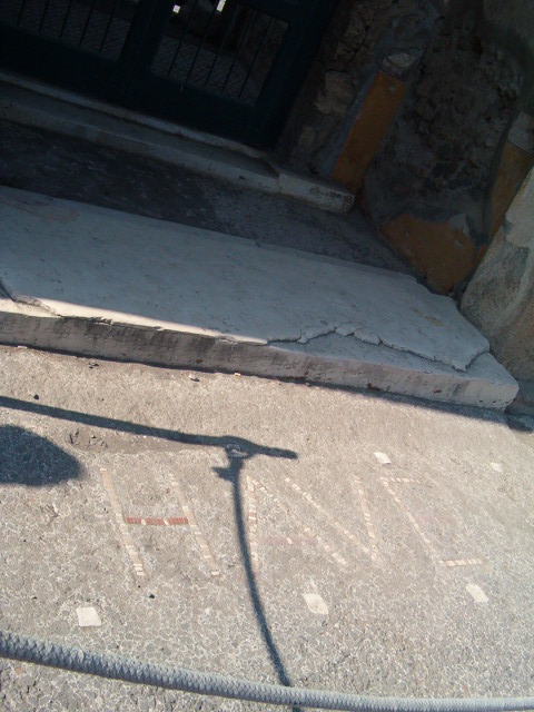 458x617 pixels (103K)