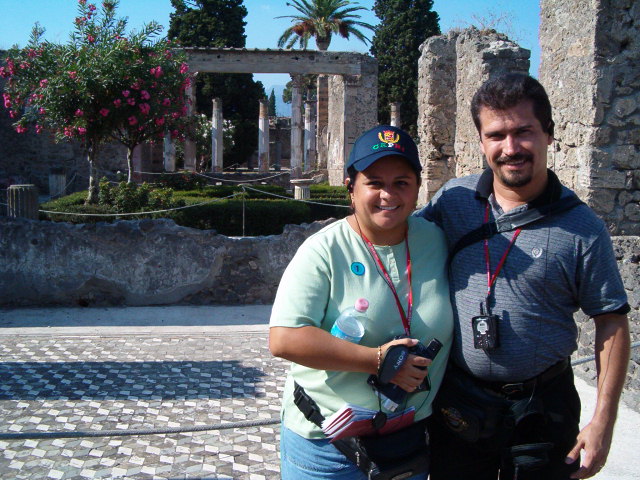 618x457 pixels (126K)