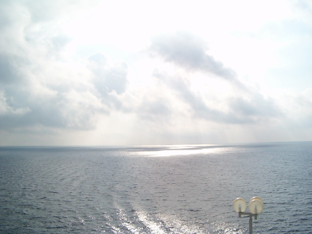 618x457 pixels (139K)