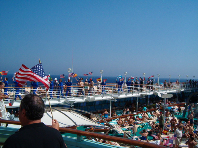 618x457 pixels (126K)