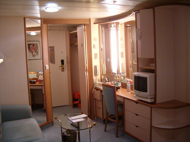 618x457 pixels (108K)