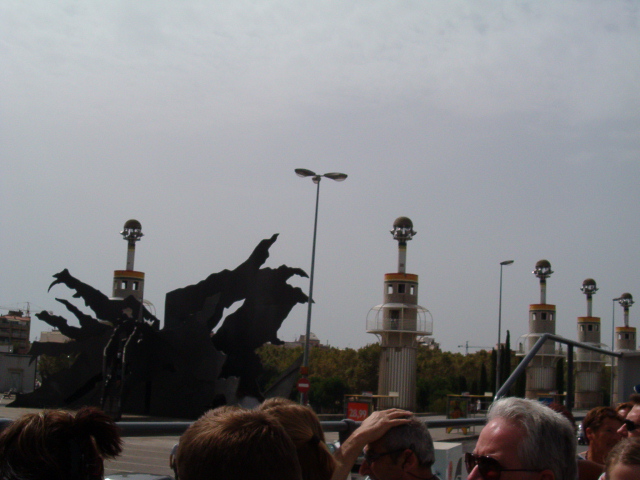 618x457 pixels (146K)