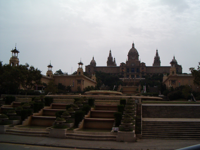 618x457 pixels (166K)