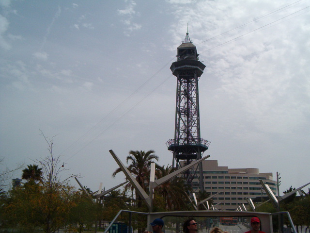 618x457 pixels (113K)