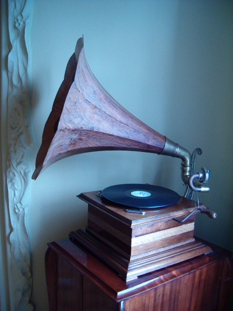 458x617 pixels (109K)