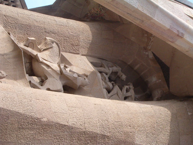 618x457 pixels (116K)