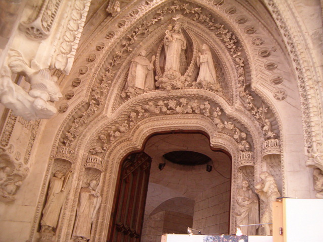 618x457 pixels (128K)