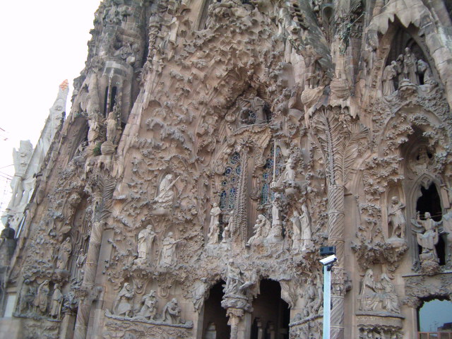 618x457 pixels (126K)