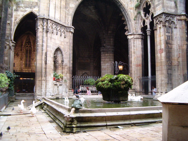 618x457 pixels (124K)