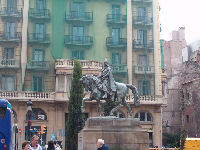 618x457 pixels (127K)