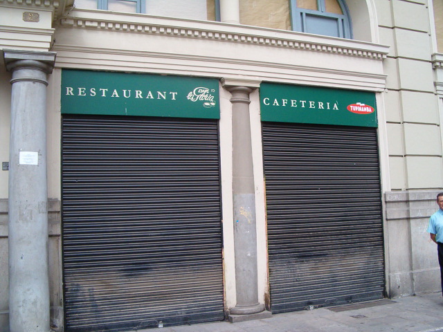 618x457 pixels (144K)