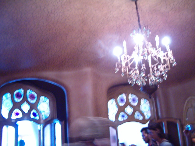 618x457 pixels (122K)