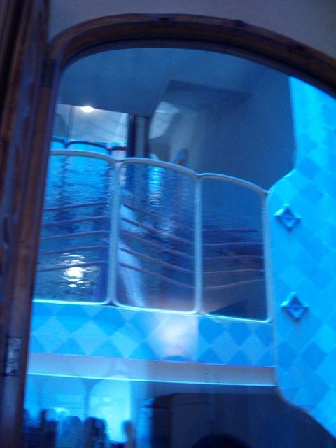 458x617 pixels (115K)