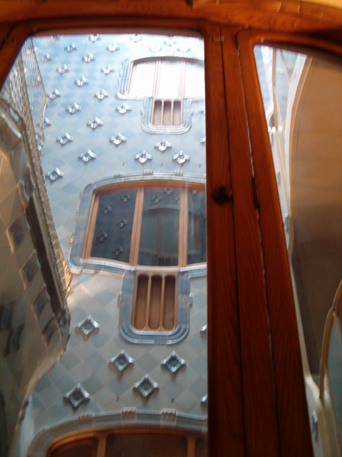 458x617 pixels (125K)