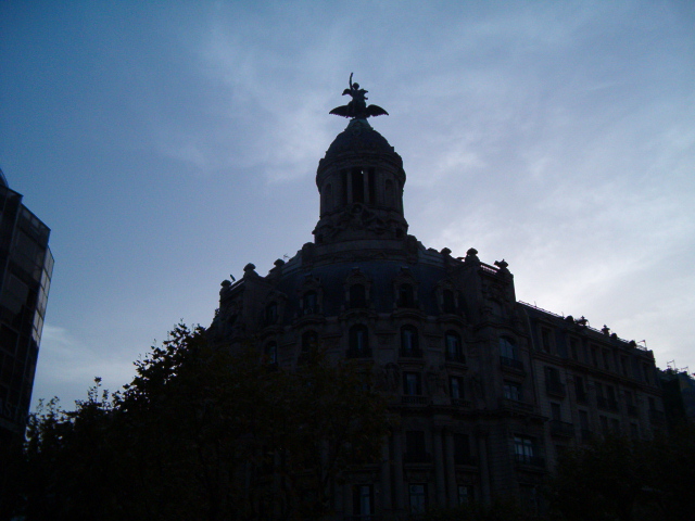 618x457 pixels (153K)