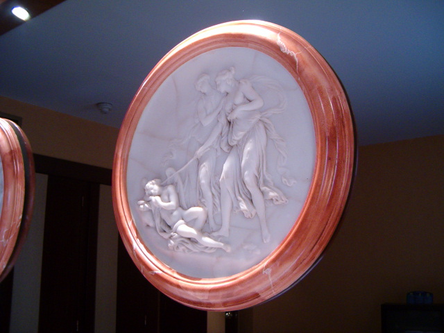 618x457 pixels (108K)