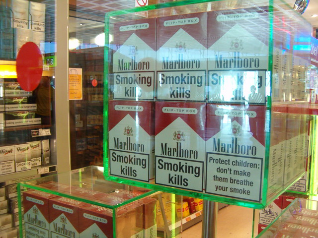 618x457 pixels (131K)