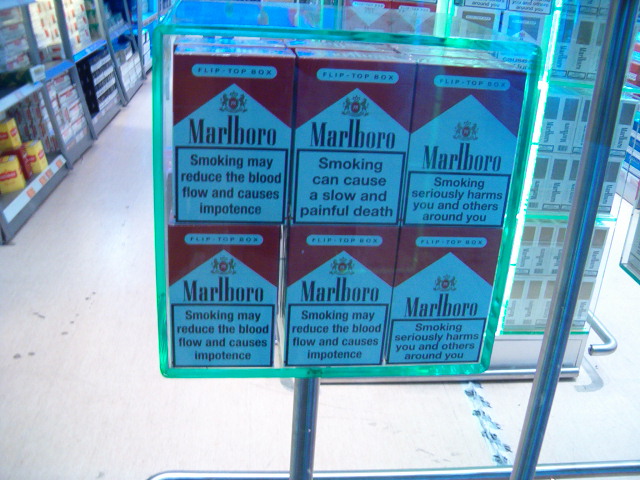 618x457 pixels (129K)