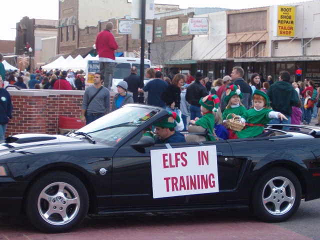 618x457 pixels (131K)