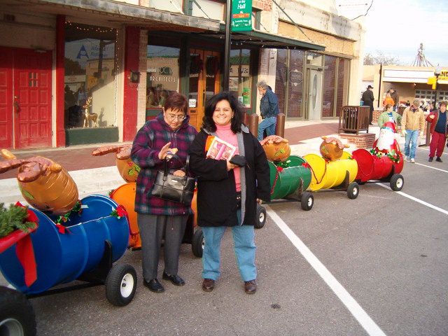 618x457 pixels (126K)