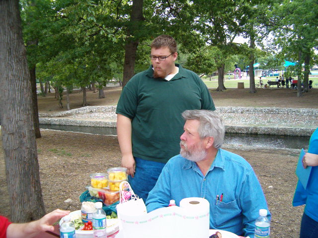 618x457 pixels (127K)