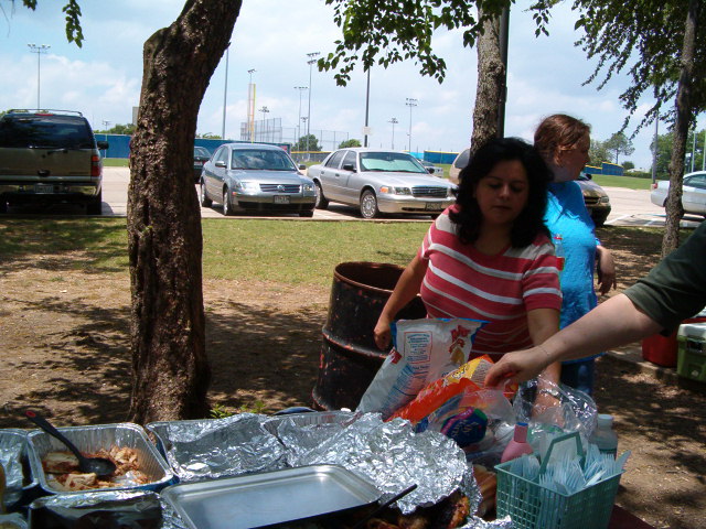 618x457 pixels (131K)