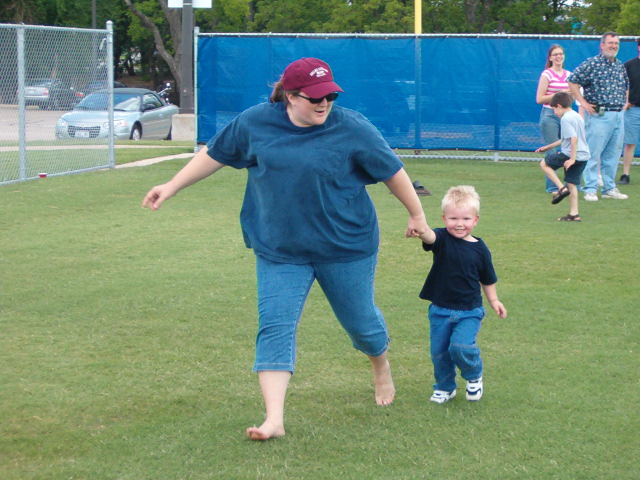 618x457 pixels (137K)