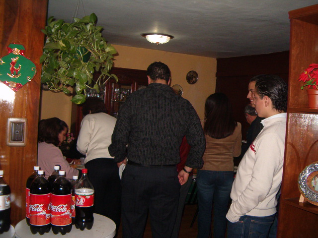 618x457 pixels (116K)