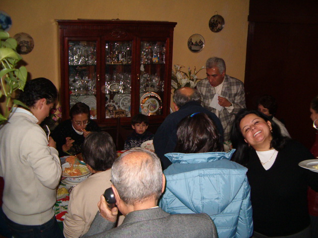 618x457 pixels (118K)