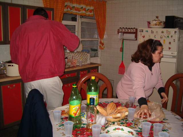 618x457 pixels (124K)