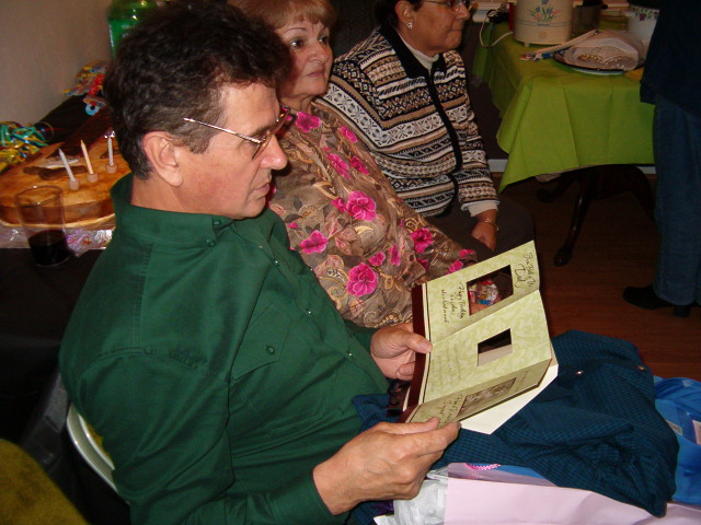 618x457 pixels (121K)