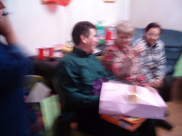 618x457 pixels (135K)