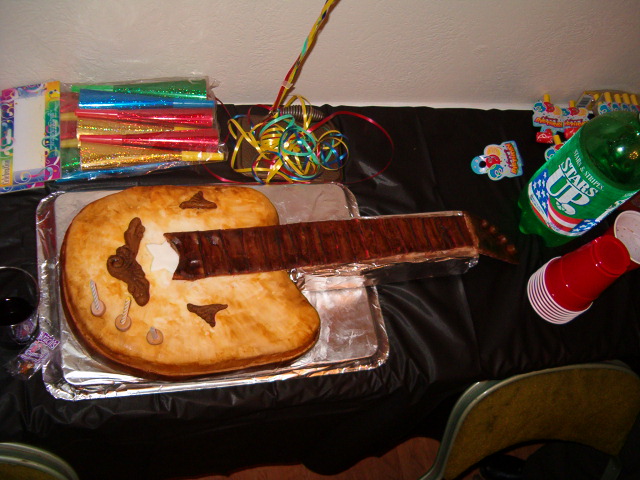 618x457 pixels (129K)