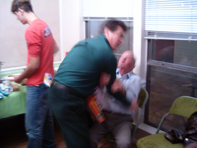 618x457 pixels (135K)