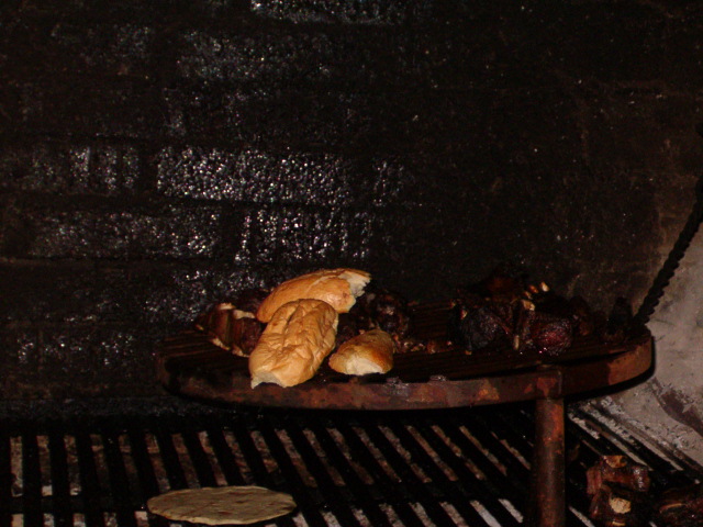 618x457 pixels (122K)