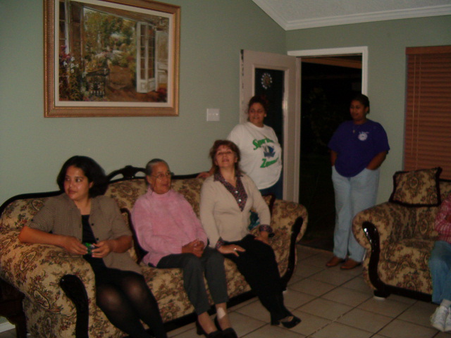 618x457 pixels (117K)