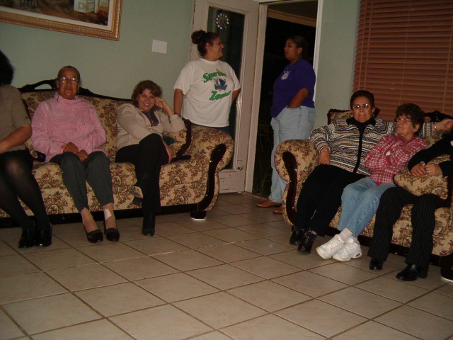 618x457 pixels (117K)