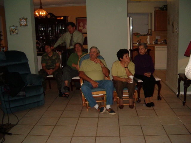 618x457 pixels (113K)