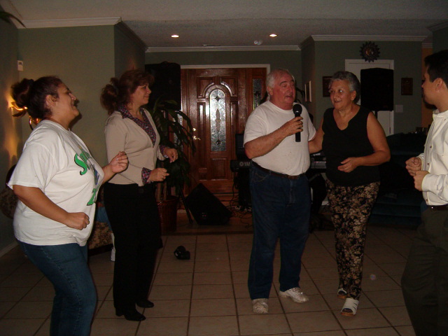 618x457 pixels (113K)