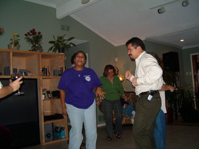 618x457 pixels (112K)