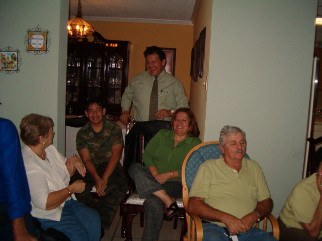 618x457 pixels (161K)