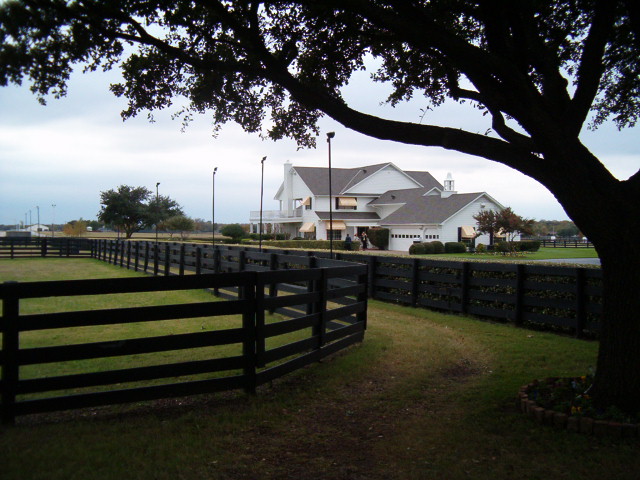 618x457 pixels (121K)