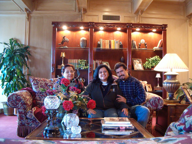 618x457 pixels (136K)