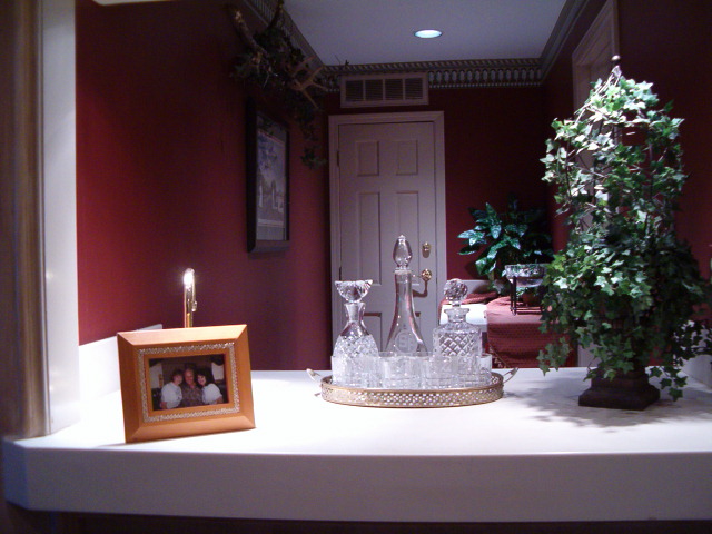 618x457 pixels (111K)