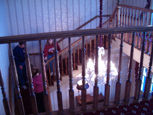 618x457 pixels (123K)