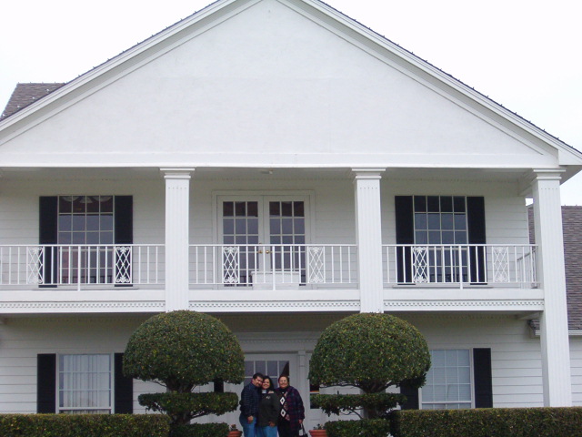 618x457 pixels (108K)