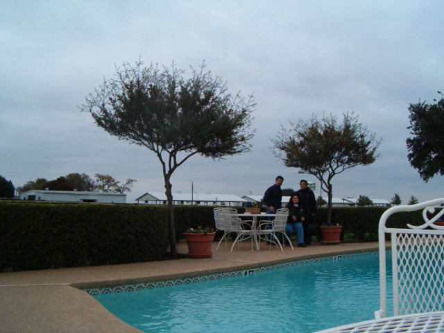 618x457 pixels (114K)