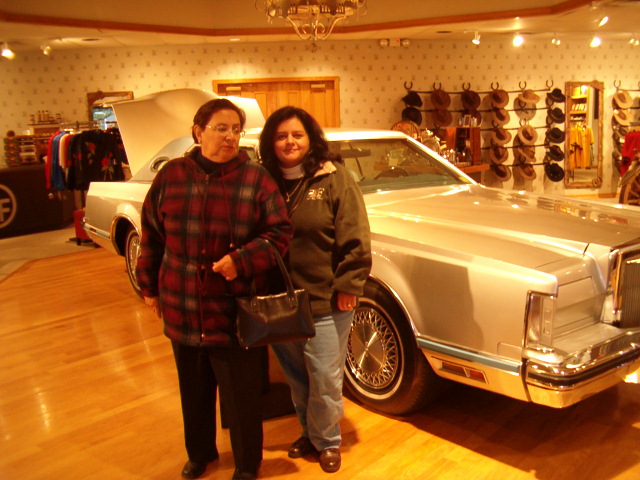 618x457 pixels (133K)