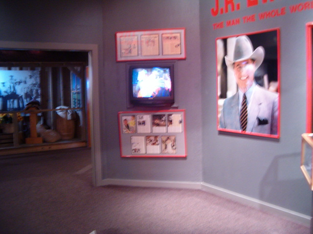 618x457 pixels (110K)