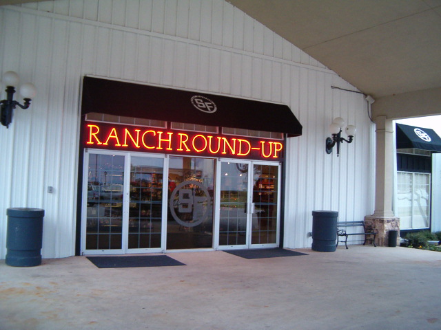 618x457 pixels (108K)